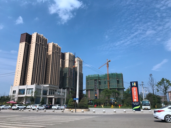 惠生时代生活广场.jpg